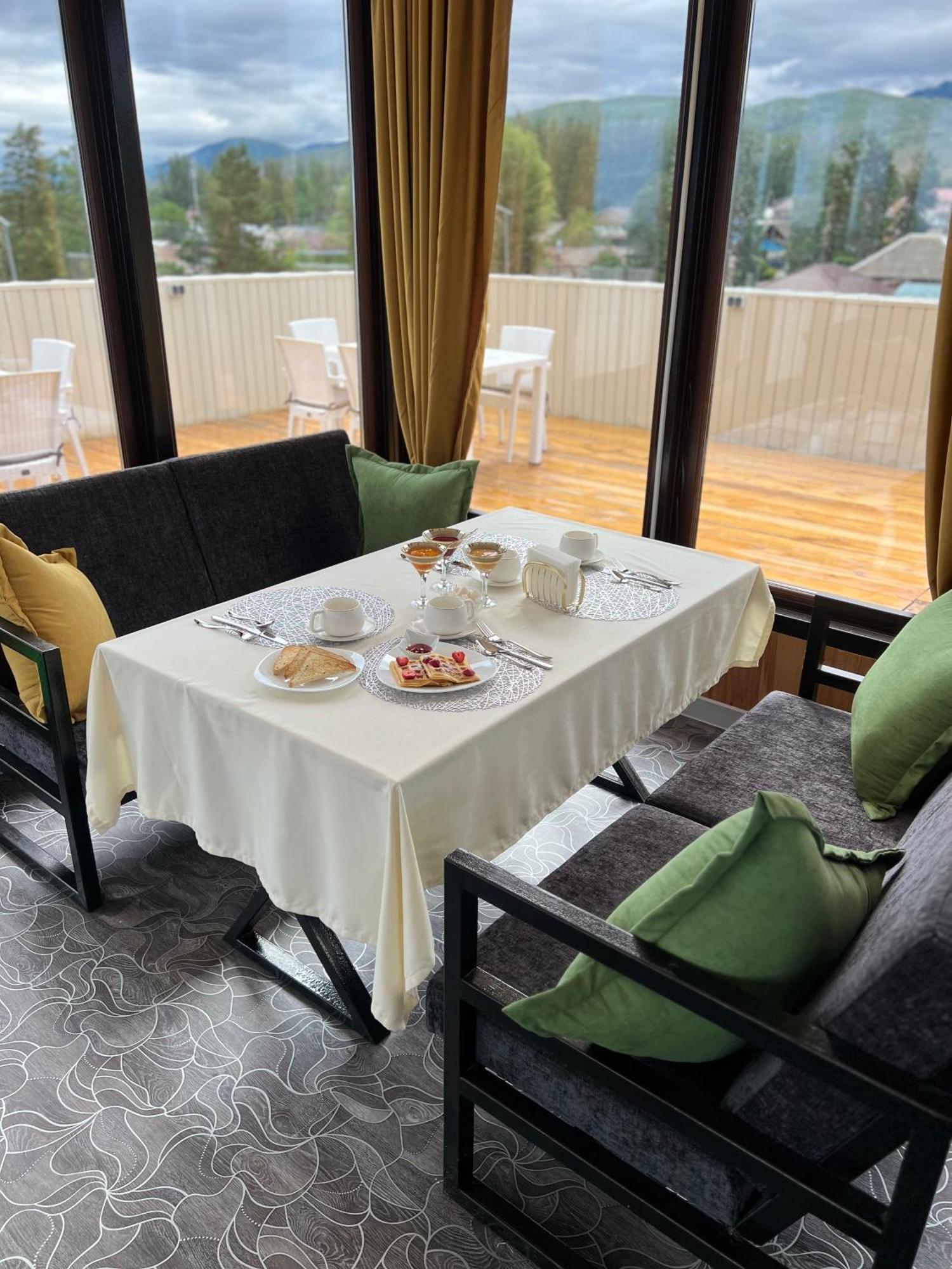 Mongu Hotel Karakol Εξωτερικό φωτογραφία